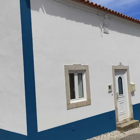 Casa 40th-music Wood House * Obidos