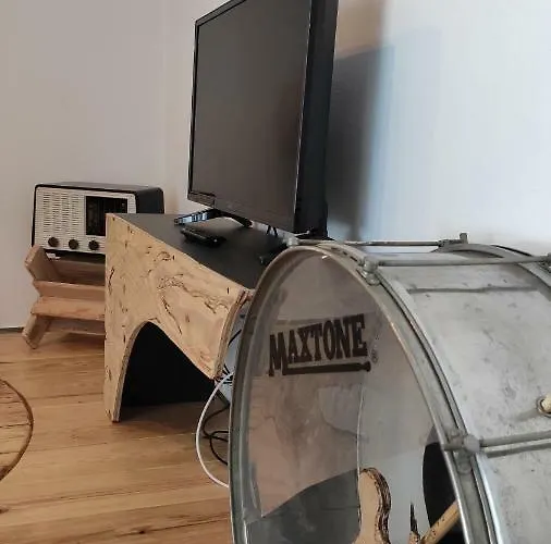 Casa 40th-music Wood House 4*