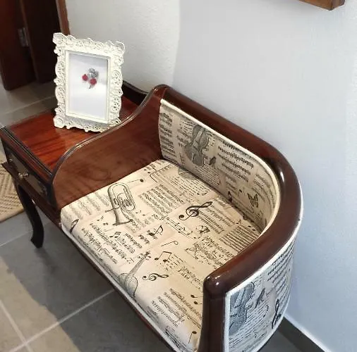 Casa 40th-music Wood House بيت ضيافة