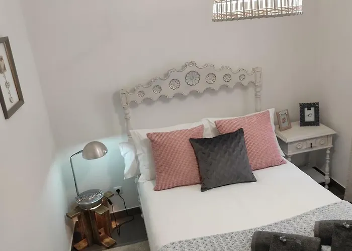 게스트하우스 Casa 40th-music Wood House 4*