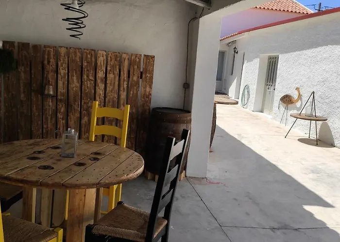 بيت ضيافة Casa 40th-music Wood House 4*